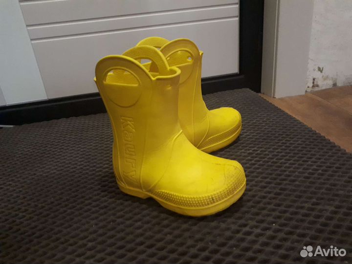 Детская обувь