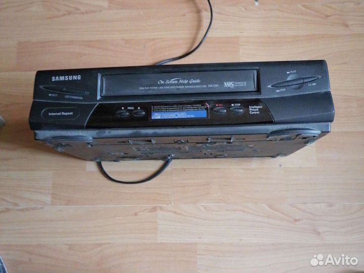 Видео магнитофон Samsung