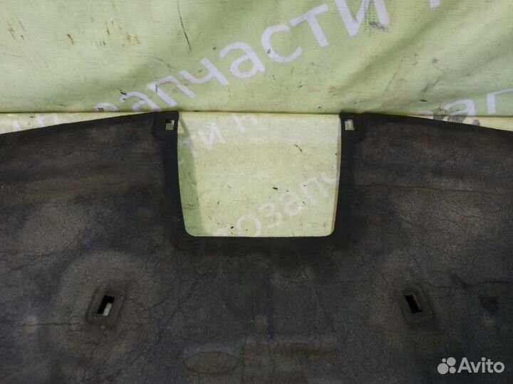 Шумоизоляция капота Ford Focus 3 1.6 2016Г.в