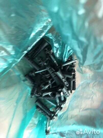 Гвозди,саморезы