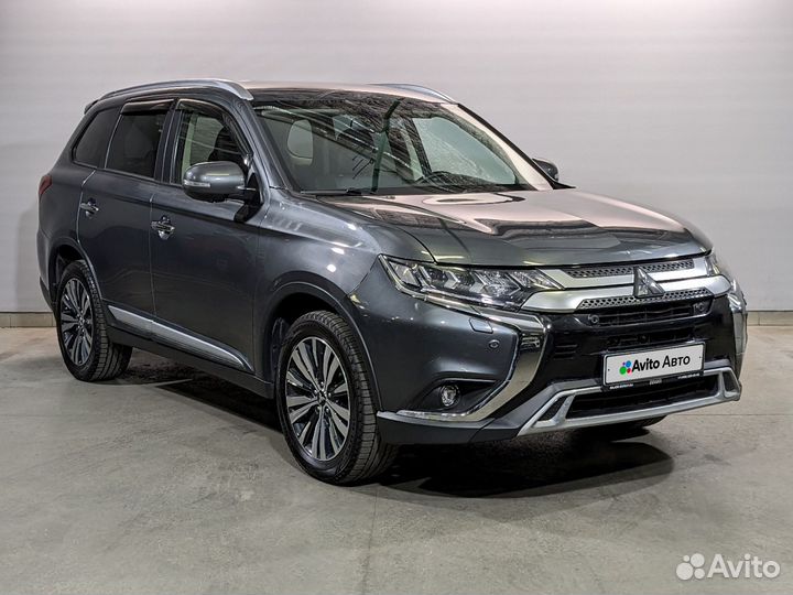 Mitsubishi Outlander 2.4 CVT, 2019, 44 620 км