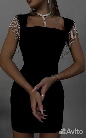 Вечернее платье 44