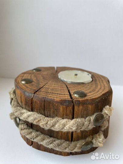 Декоративный подсвечник из дуба