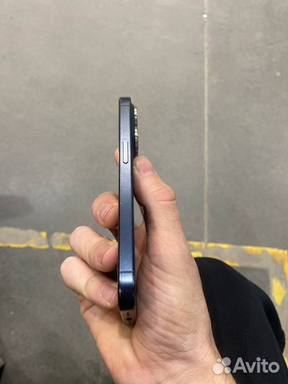 iPhone 15 Pro, 256 ГБ