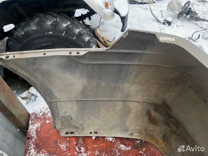 Задний бампер Ford Focus 1 седан америка 2.0 2003