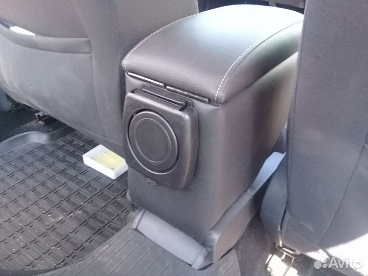 Подлокотник для Фольксваген Поло, Экокожа