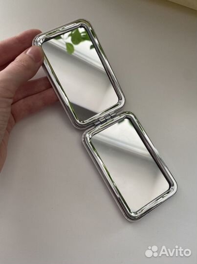 Карманное зеркальце с единорогами