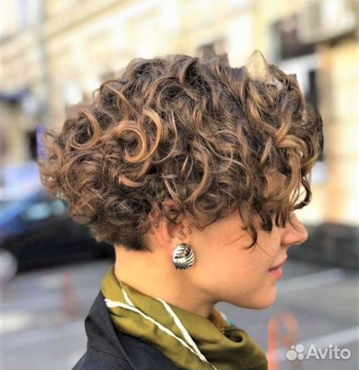 Парикмахер, биозавивка