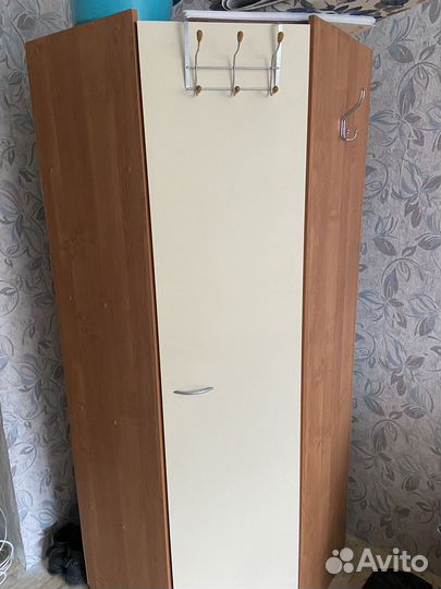 Продам шкаф в хорошем состоянии