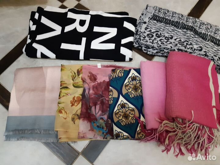 Шарфы платки палантины