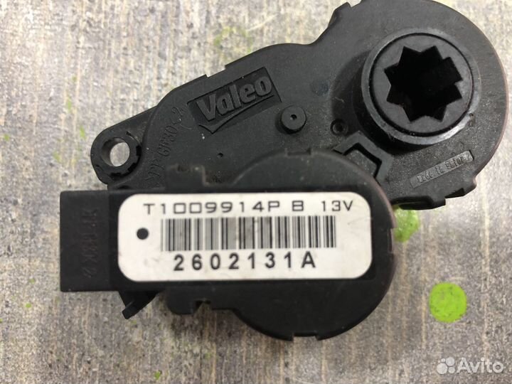 Моторчик заслонки печки Citroen C4 / Цитроен