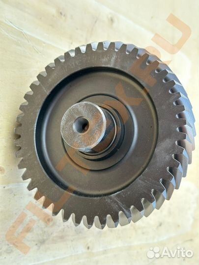 Вал промежуточный демультипликатора (длинный) на кпп CA10TAX190M2 FAW