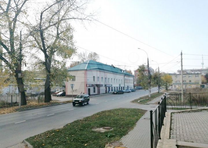 Помещение на 1 этаже, 487.3 м² + Участок