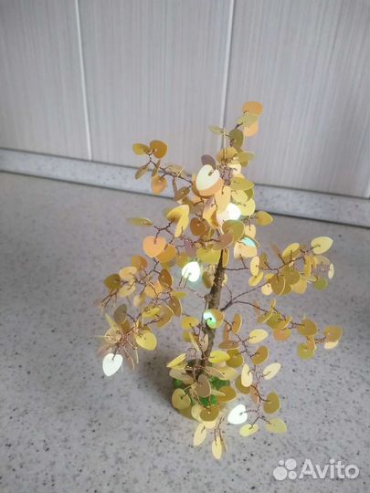 Цветы из бисера, деревья из бисера и пайеток