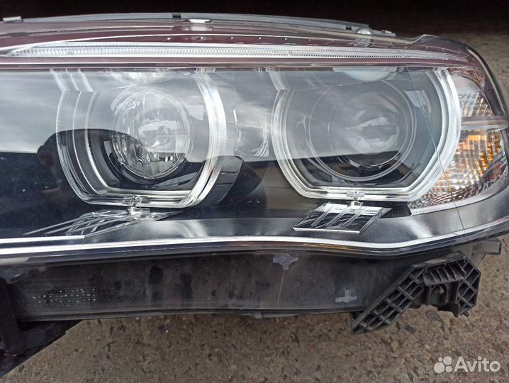 Фара левая BMW X6 F16 2017