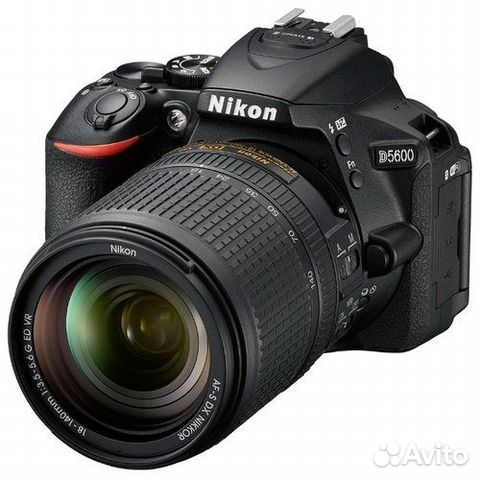 Зеркальный фотоаппарат nikon D5600 объявление продам