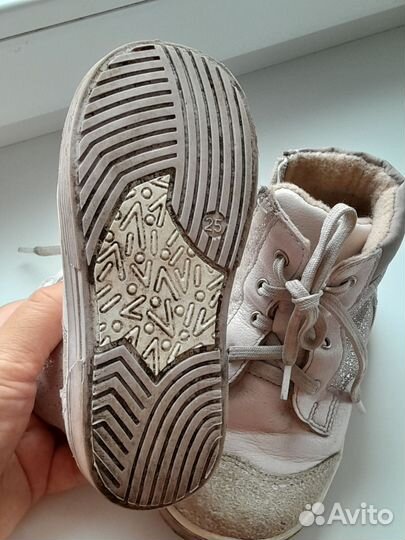 Осенние сапожки для девочки