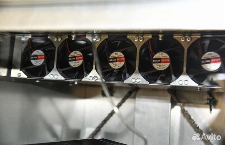 Автоматический выводной инкубатор