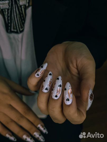 Маникюр, наращивание ногтей