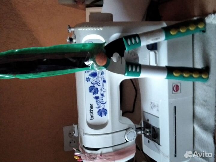 Садовые ножницы кусторез