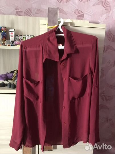 Подам вещи женские