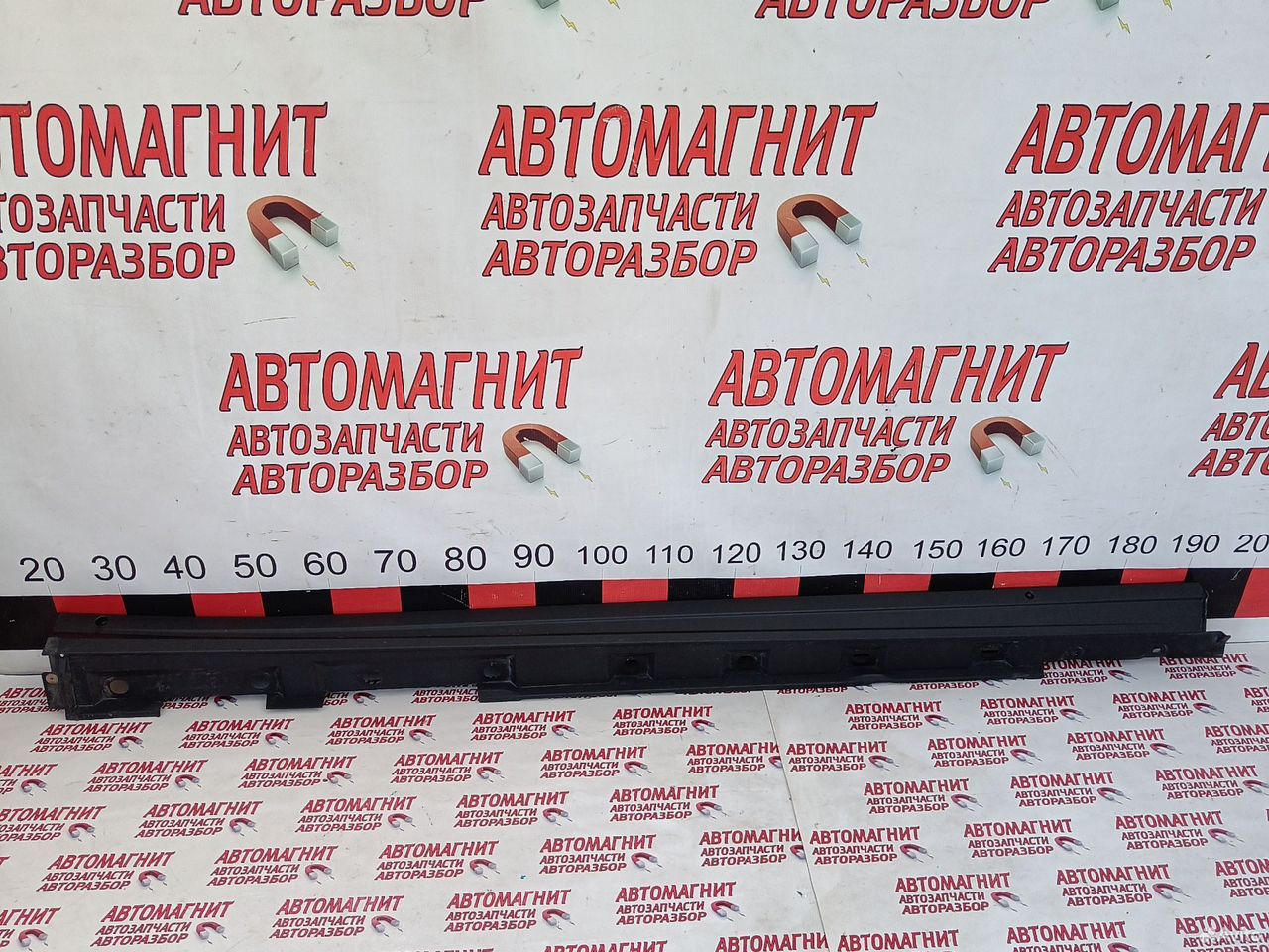 Накладка порога правая Тойота Рав 4 ха50