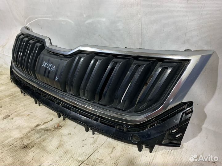 Решетка радиатора Skoda Kodiaq Шкода Кодиак