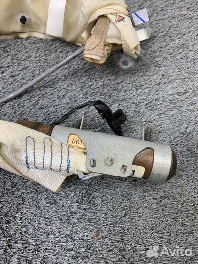 Шторка безопасности задняя Cadillac Escalade III