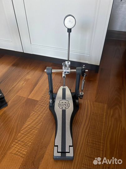 Педаль для бас-барабана Mapex Storm P400