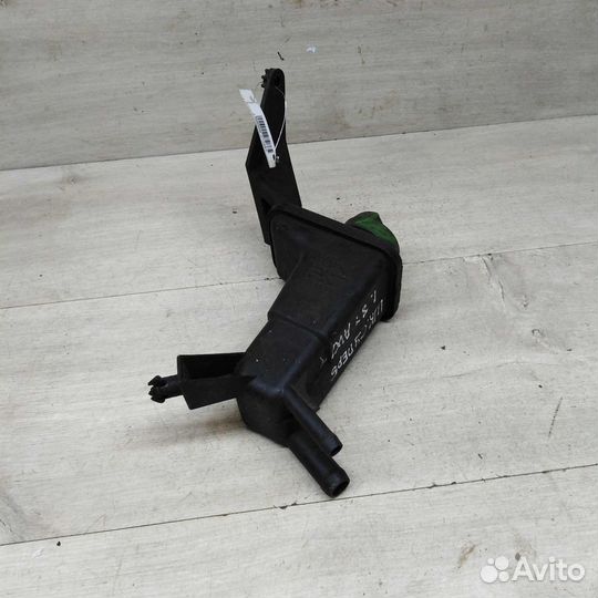 Бачок гидроусилителя Volkswagen Passat B5 GP Skoda