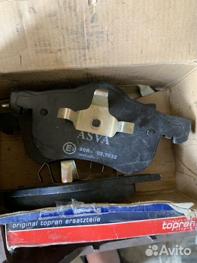 Колодки передние volvo S60, XC70, XC90