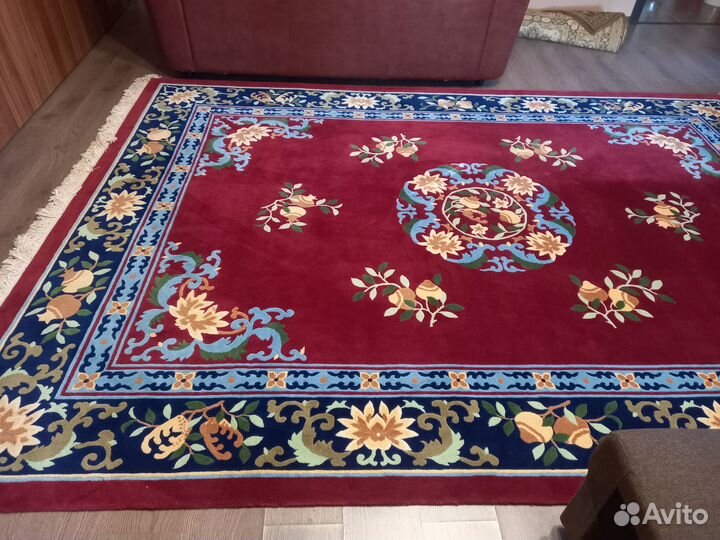 Ковёр шерстяной