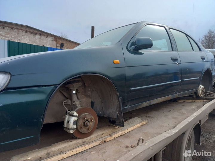 Дверь nissan almera