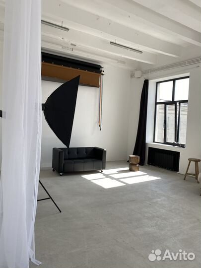 Фотостудия с циклорамой