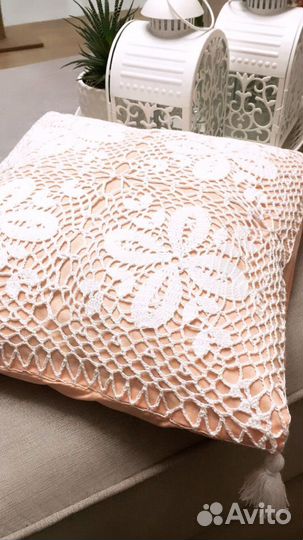 Наволочка декоративная хлопковая с кисточками