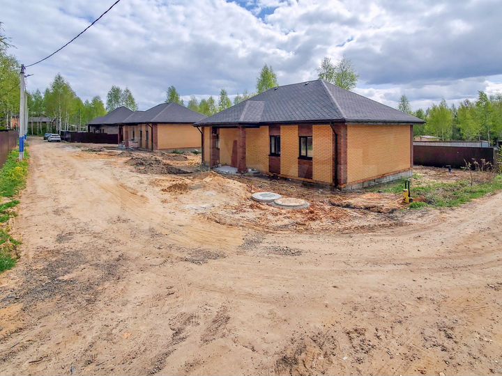 Дом 95 м² на участке 6 сот.