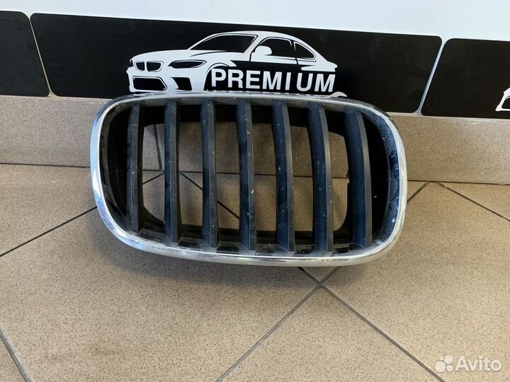 BMW X6 E71 решетка радиатора