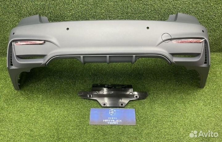 Задний бампер BMW F30 M3 стиль под окрас