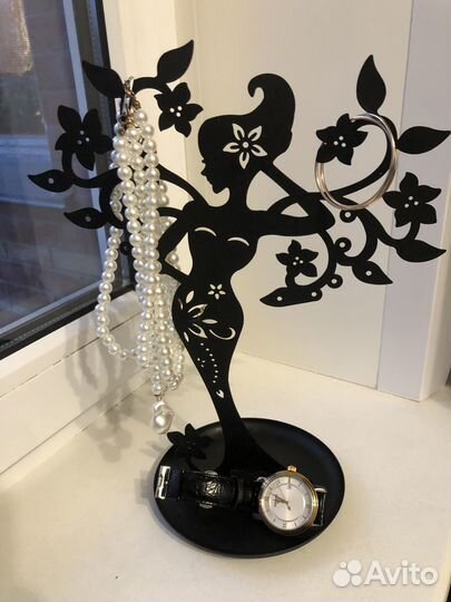 Стойка для украшений