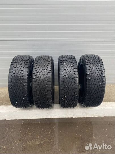 Pirelli Ice Zero 235/55 R19 29L