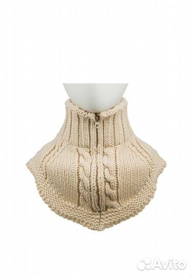 Шерстяная манишка для мальчика