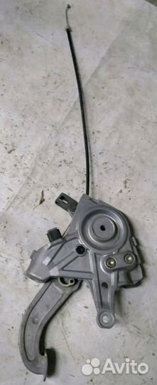 Педаль ручника в сборе Maybach / Mercedes W 211