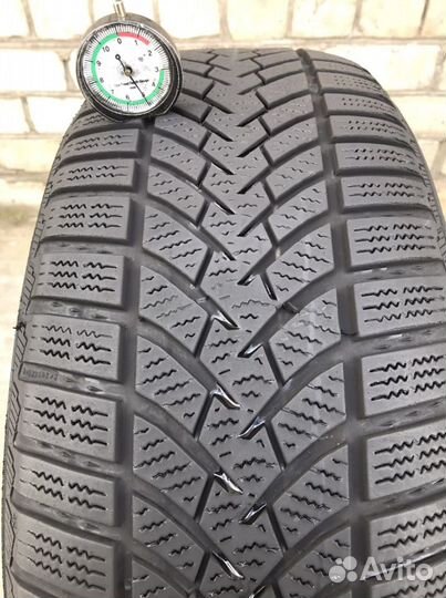 Semperit Speed Grip 3 215/55 R17 98V
