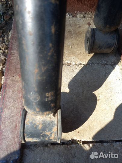 Задние амортизаторы ваз 2109