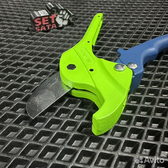 Ножницы для резки изделий из пластика Сибртех