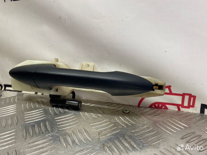 Б/У ручка двери внешняя задний левый Hyundai