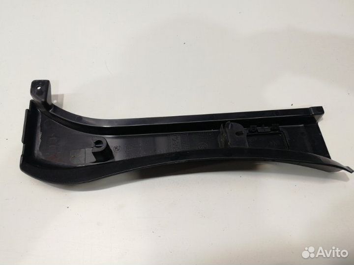 Накладка багажника правая Bmw X5 E70 N52B30 2009