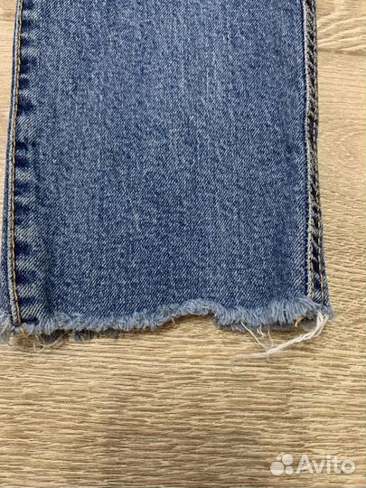 Джинсы pull and bear 32