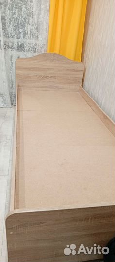 Кровать односпальная бу без матраса
