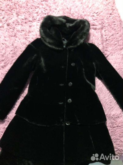 Шуба мутоновая с капюшоном 46,48